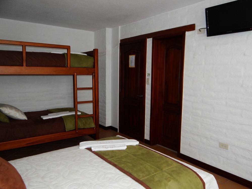 Salcedo Hosteria El Imperio Real מראה חיצוני תמונה
