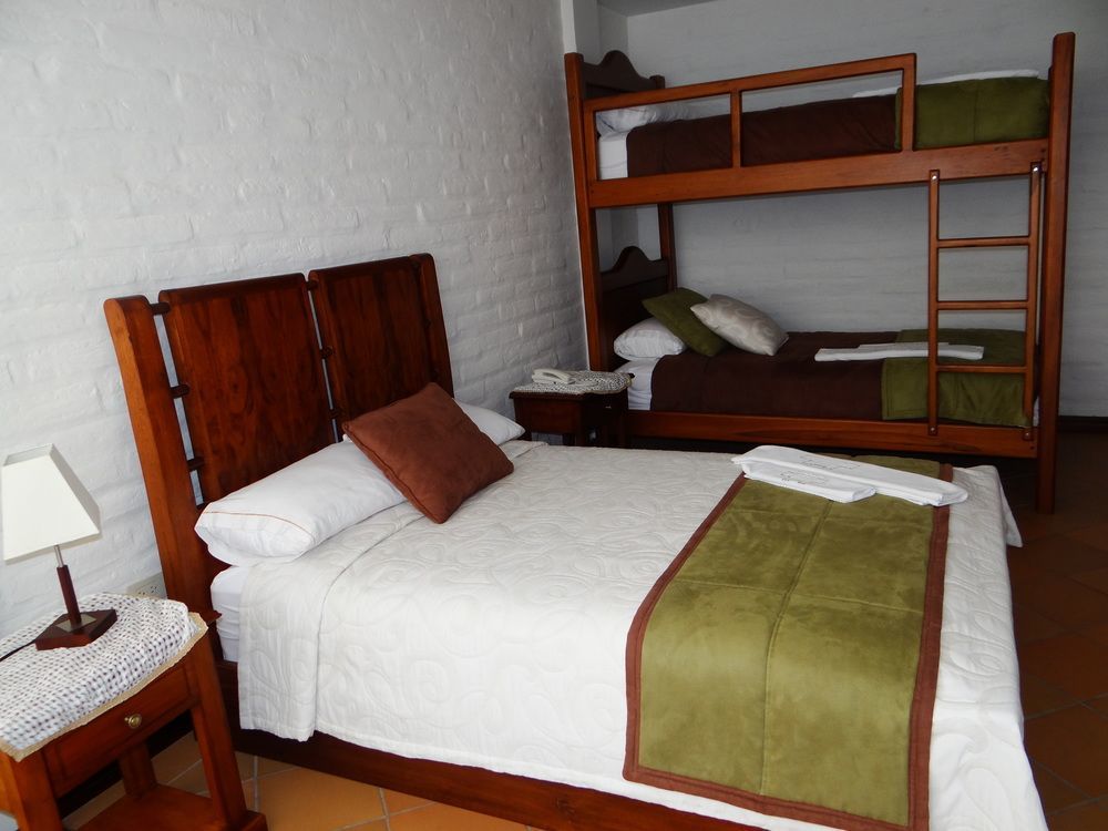 Salcedo Hosteria El Imperio Real מראה חיצוני תמונה