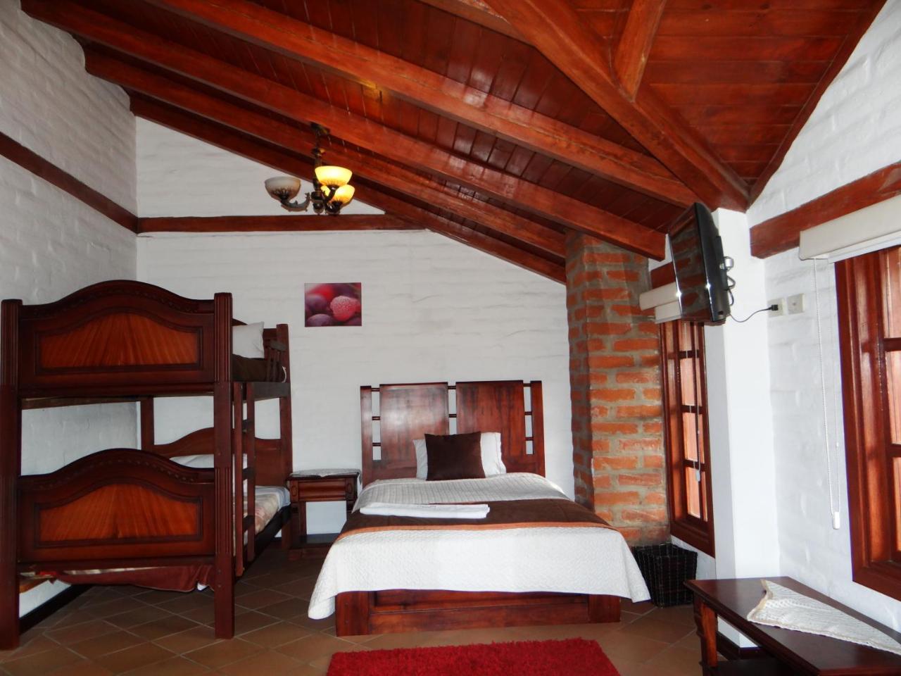 Salcedo Hosteria El Imperio Real מראה חיצוני תמונה