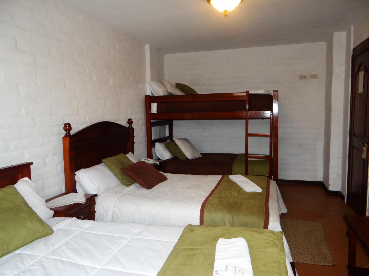 Salcedo Hosteria El Imperio Real מראה חיצוני תמונה