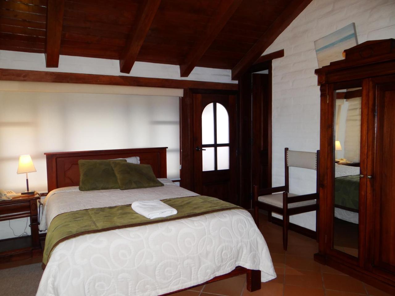 Salcedo Hosteria El Imperio Real מראה חיצוני תמונה